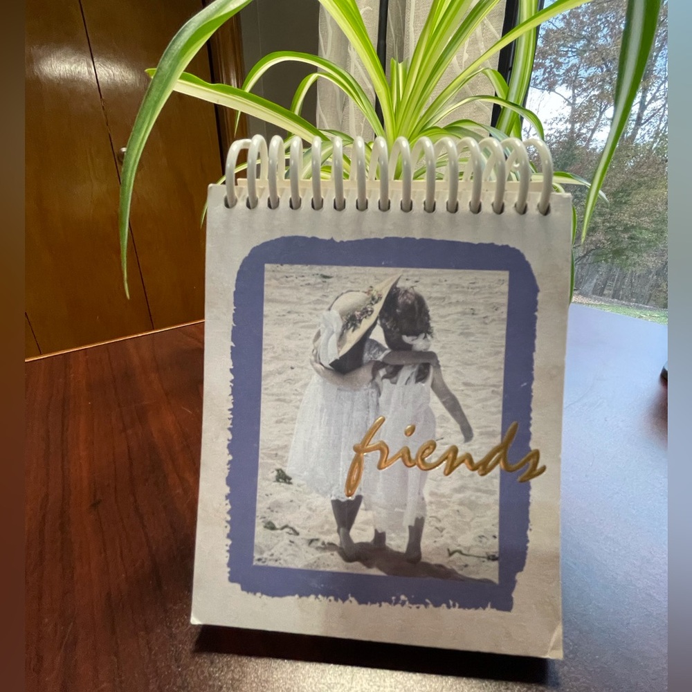 Calendar with daily words of encouragement